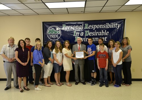 Congressman Hal Rogers presented the PRIDE Environmental Education Project of the Month Award to Lee County High School students and faculty.